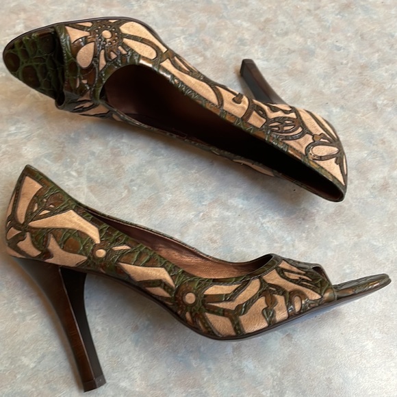 Carlos by Carlos Santana pumps (sz 8 1/2) - Picture 3 of 14